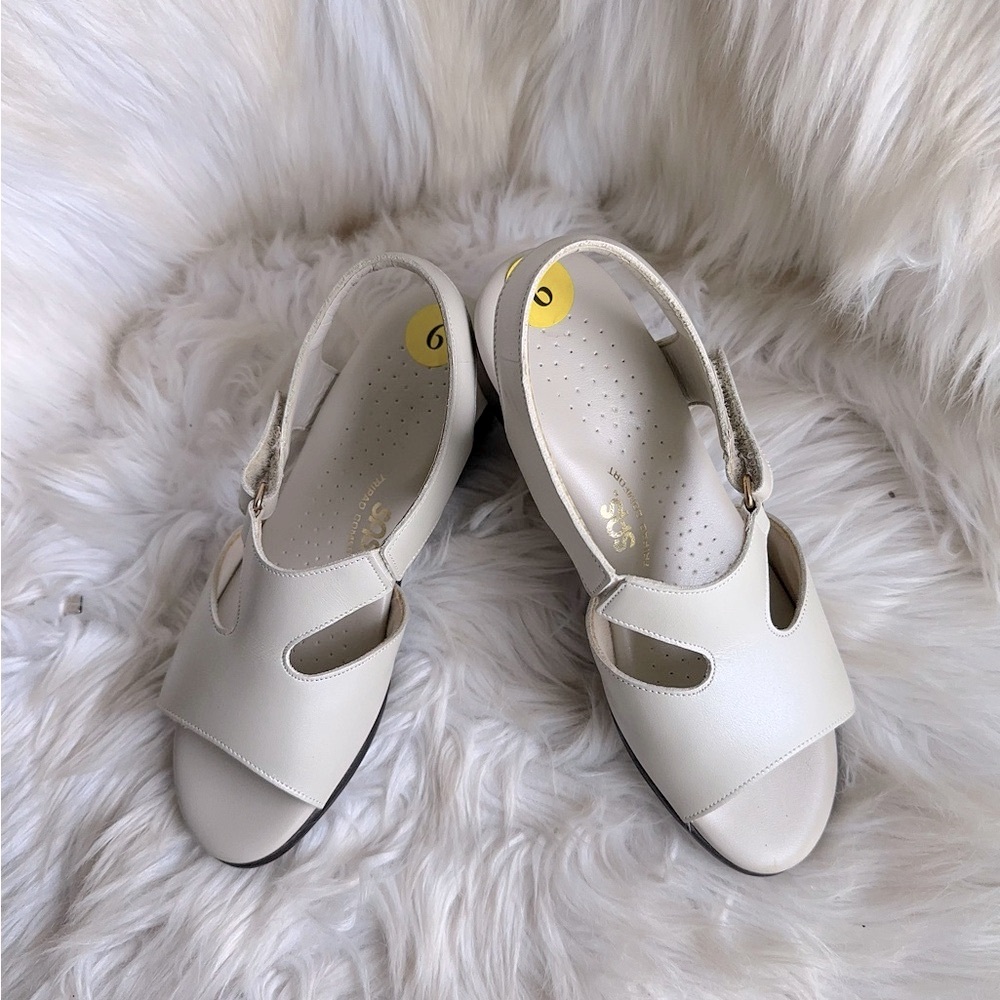 SAS  Cream Women's Sandals - Picture 7 of 14